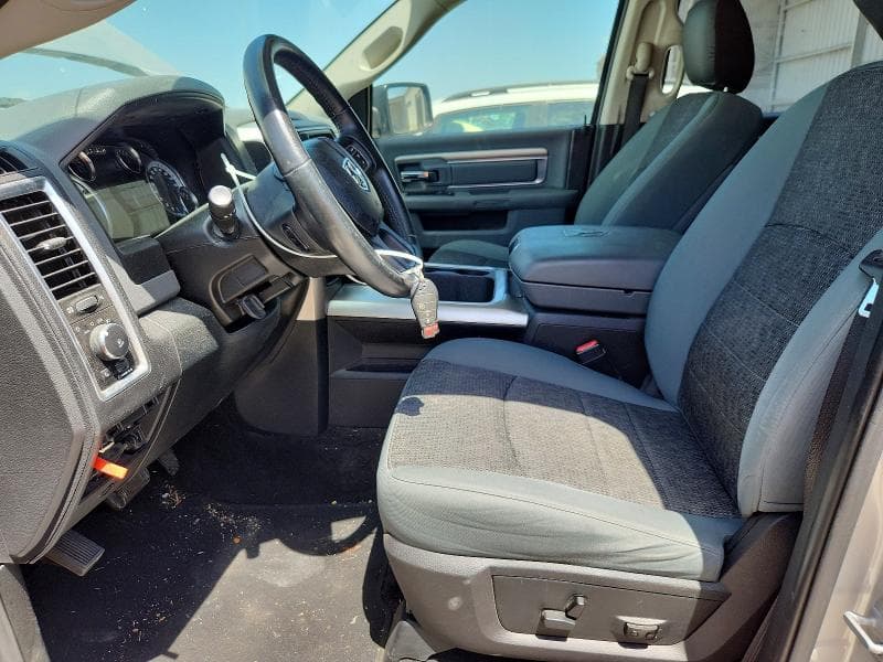 2017 RAM 1500 SLT 7