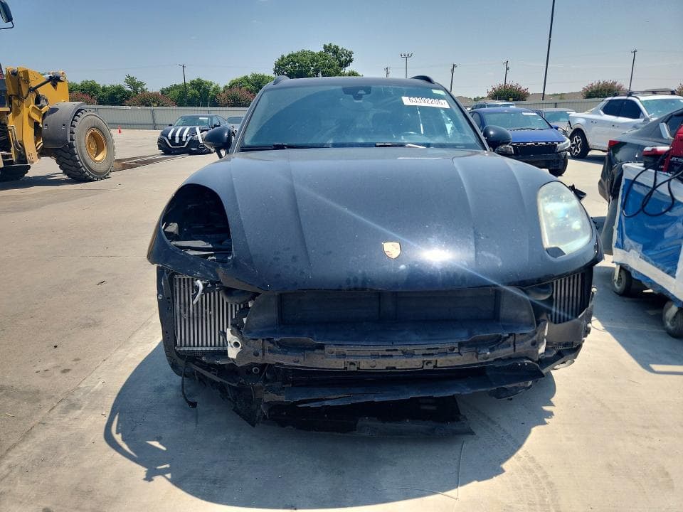 2017 PORSCHE MACAN GTS 5