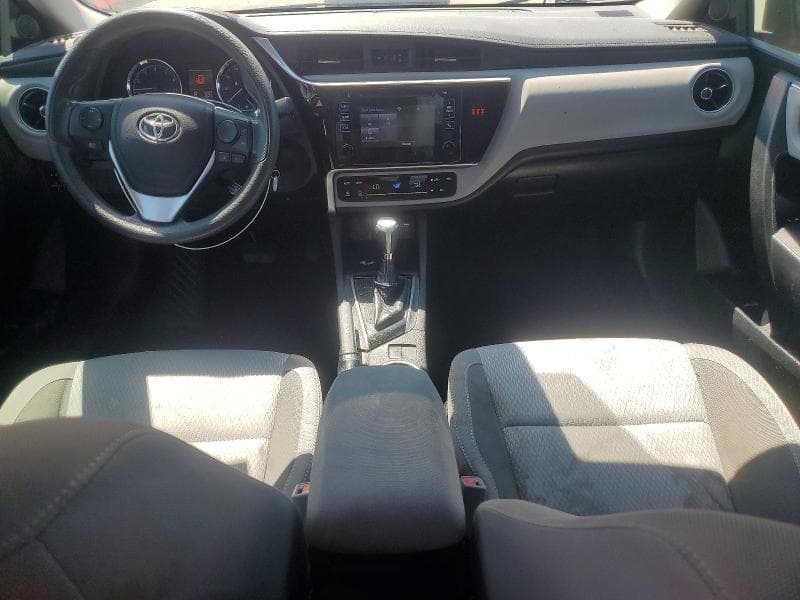 2018 TOYOTA COROLLA LE 8