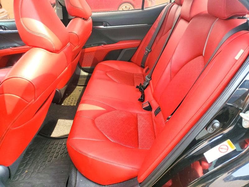 2019 TOYOTA CAMRY XSE 10