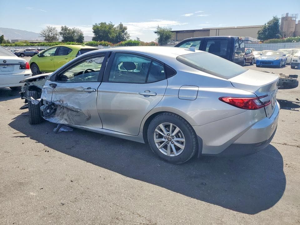 2025 TOYOTA CAMRY LE 2