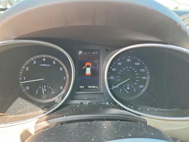 2017 HYUNDAI SANTA FE SE ULTIMATE 9
