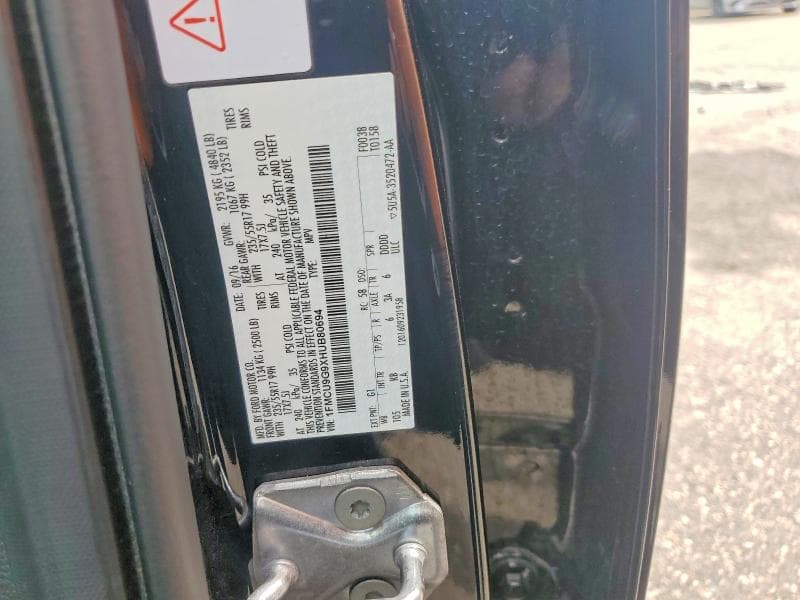 2017 FORD ESCAPE SE 14