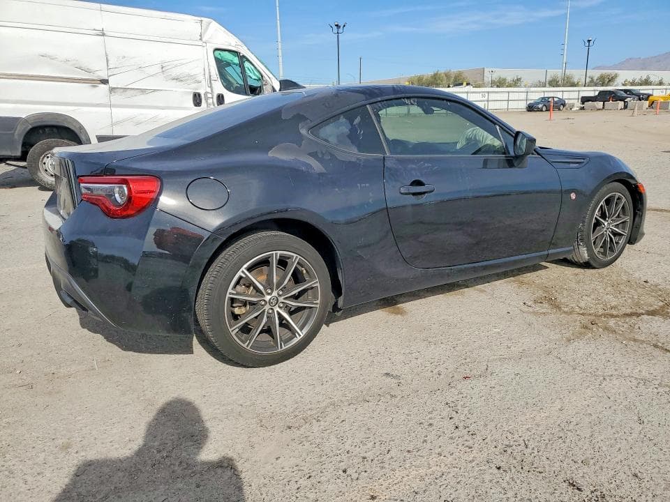 2017 TOYOTA 86 BASE 3