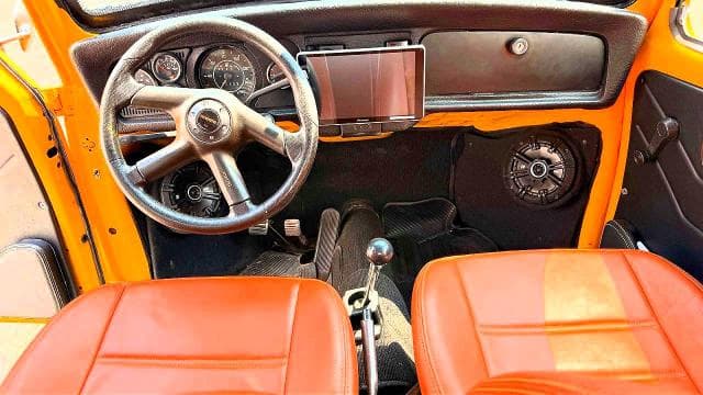 1984 VOLKSWAGEN BUG 9