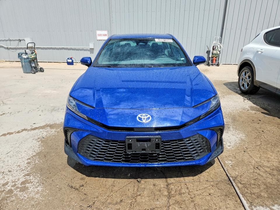 2025 TOYOTA CAMRY SE 5