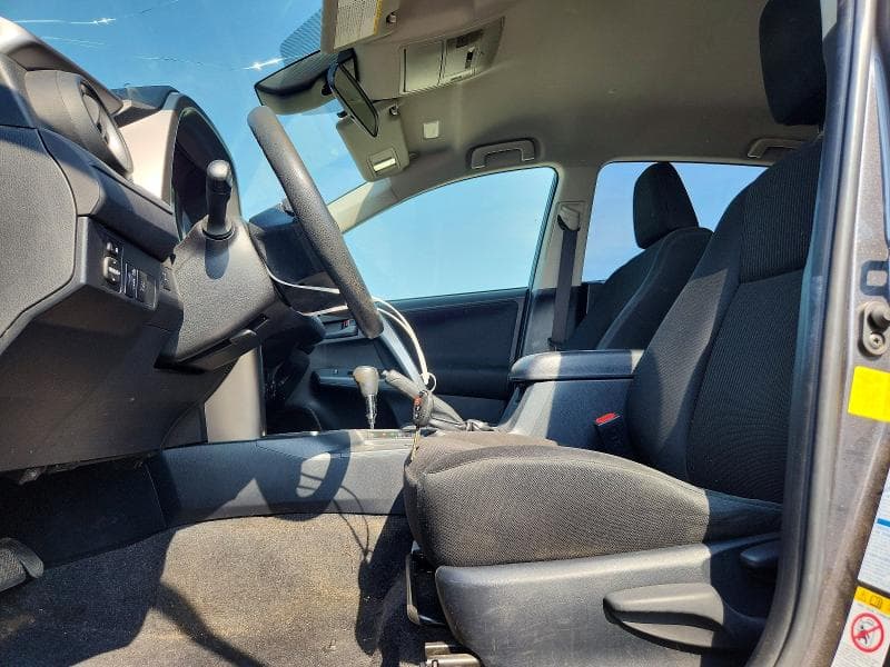 2018 TOYOTA RAV4 LE 7