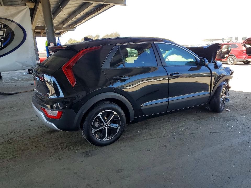 2025 KIA NIRO EX 3
