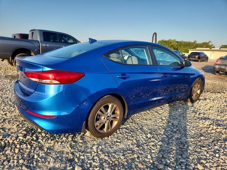 2018 HYUNDAI ELANTRA SEL 3