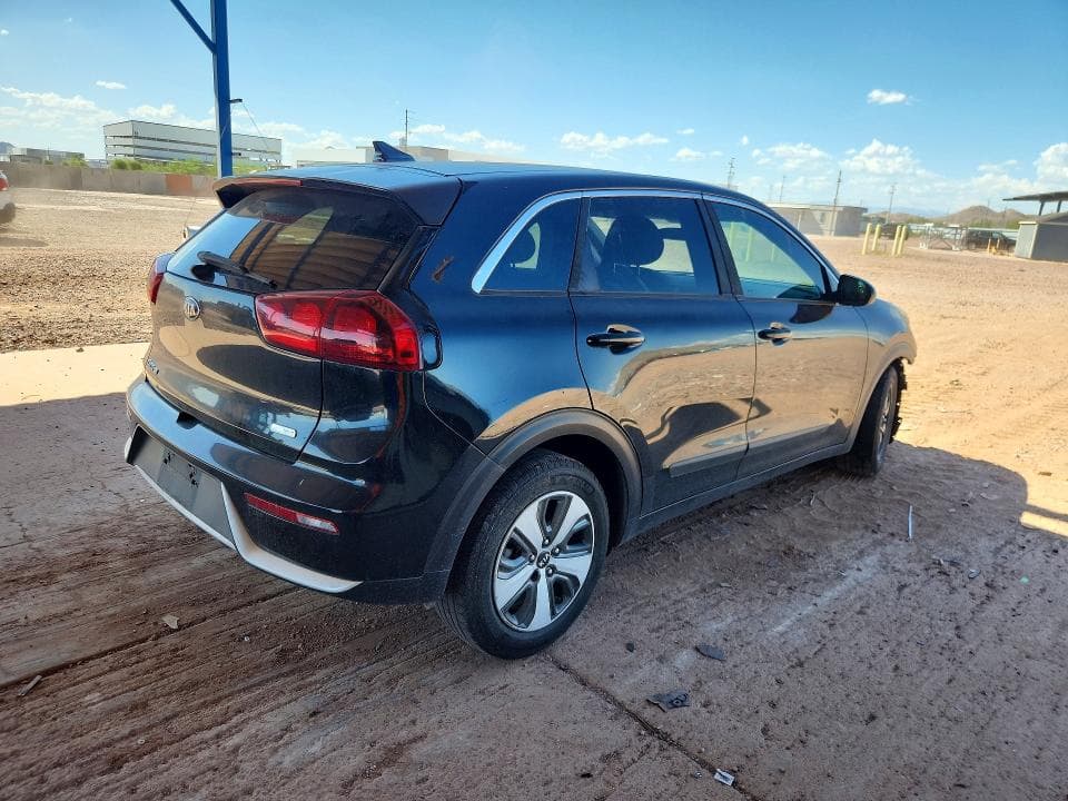 2017 KIA NIRO FE 3