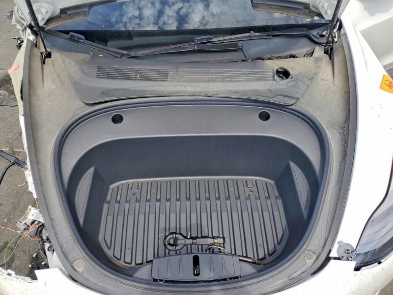 2023 TESLA MODEL 3 11