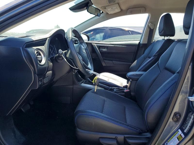2017 TOYOTA COROLLA SE 7