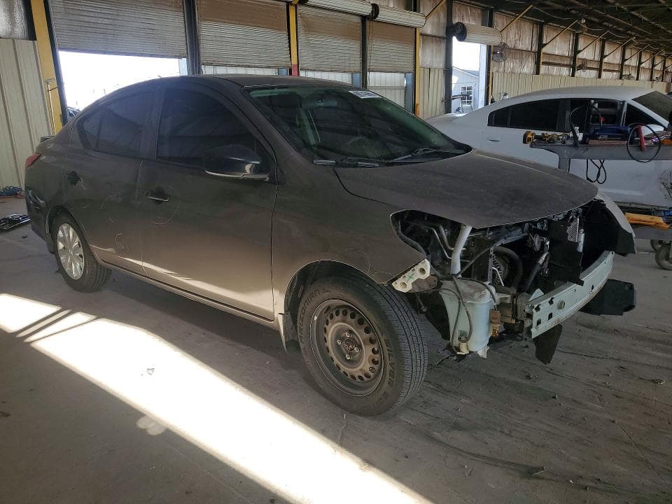 2017 NISSAN VERSA 1.6 S PLUS 4