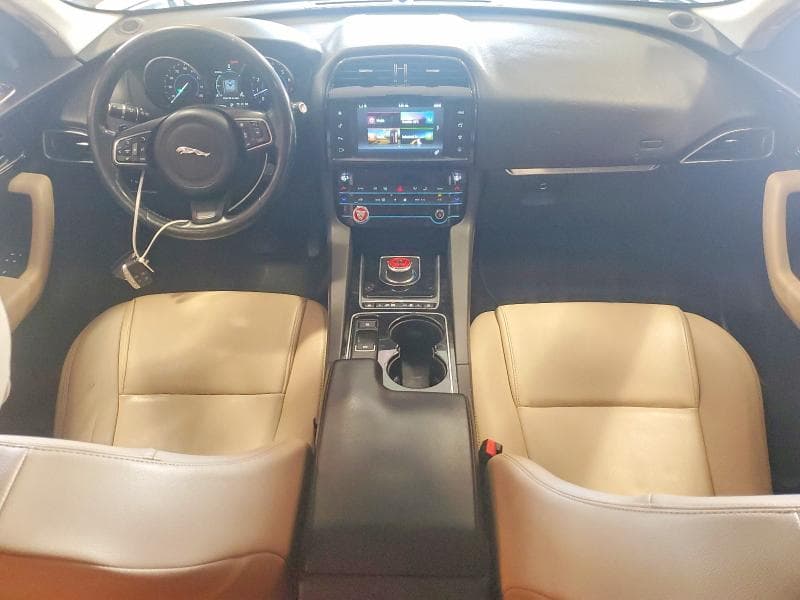 2017 JAGUAR F-PACE PREMIUM 8
