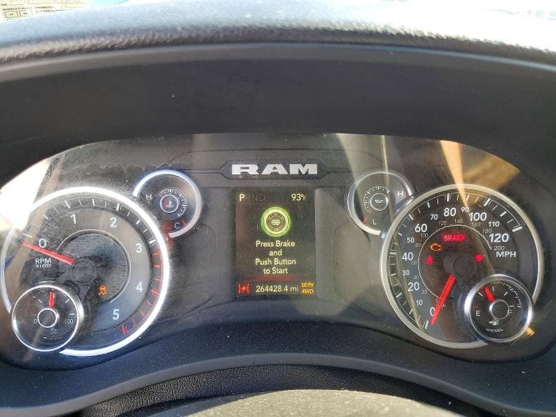 2024 RAM 3500 TRADESMAN 9