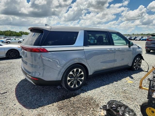 2024 KIA CARNIVAL EX 3