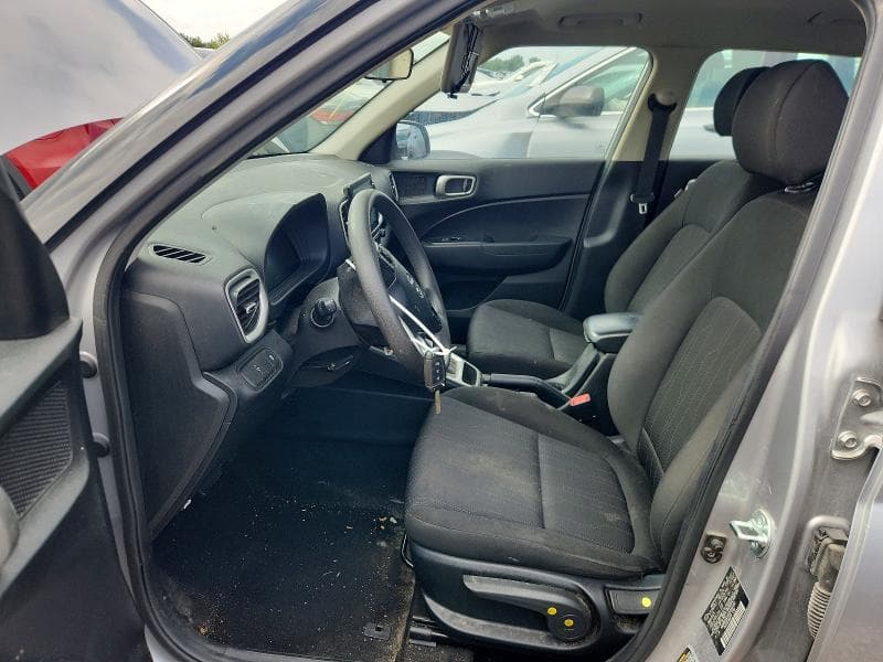 2025 HYUNDAI VENUE SE 7