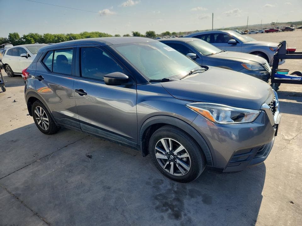 2020 NISSAN KICKS S 4