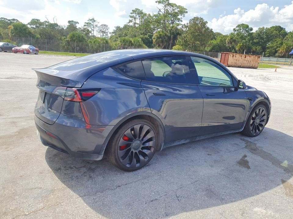 2021 TESLA MODEL Y 3