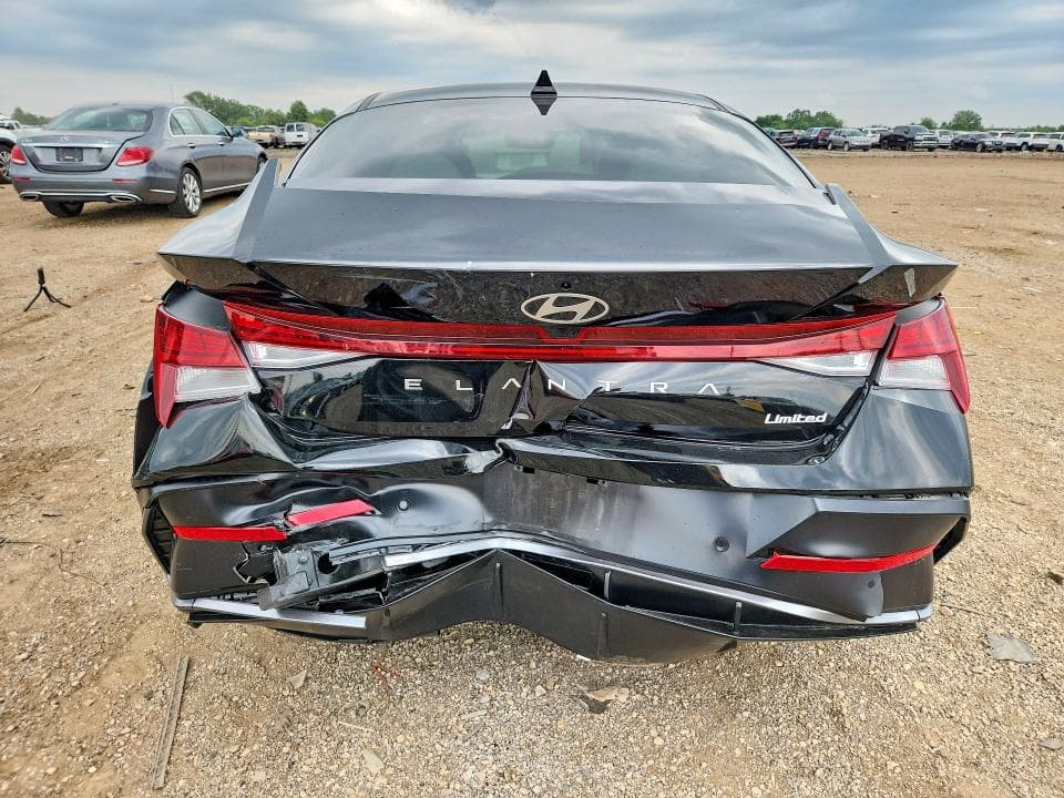 2024 HYUNDAI ELANTRA LIMITED 6