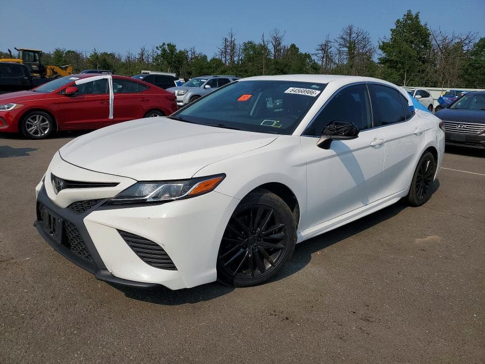 2019 TOYOTA CAMRY SE
