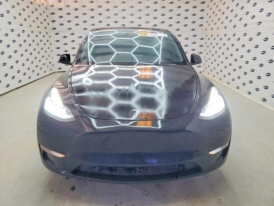 2021 TESLA MODEL Y 5
