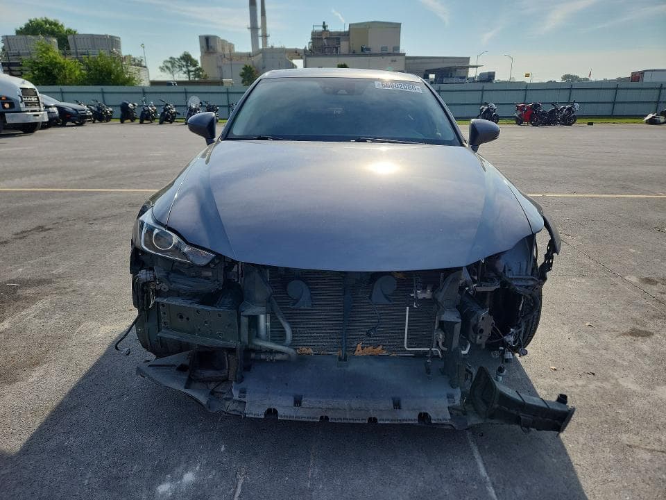 2018 LEXUS IS 300 5