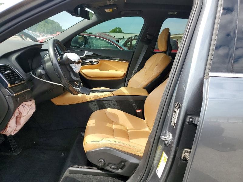 2018 VOLVO XC90 T6 7