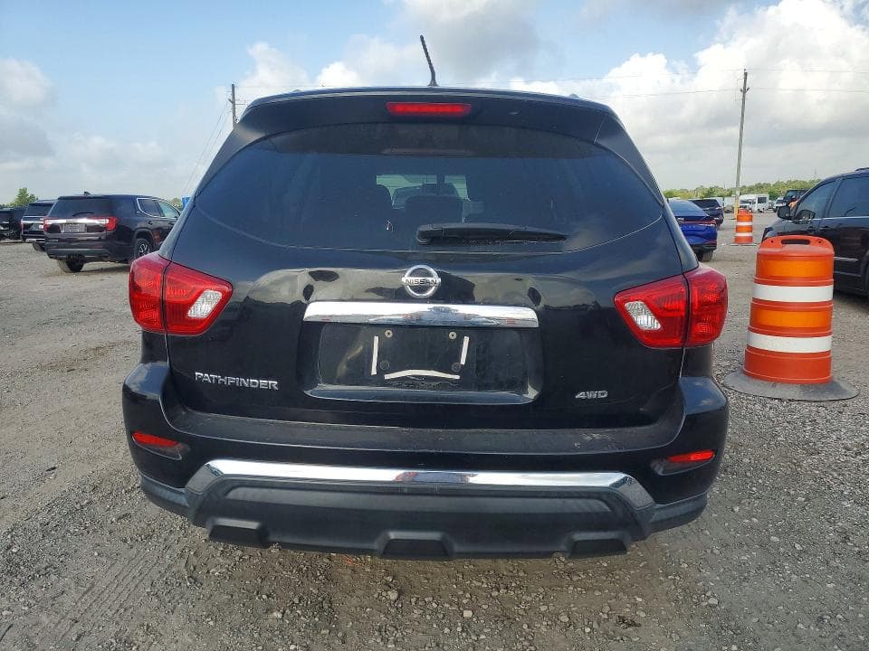 2017 NISSAN PATHFINDER S 6
