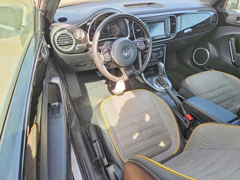 2018 VOLKSWAGEN BEETLE DUNE 8