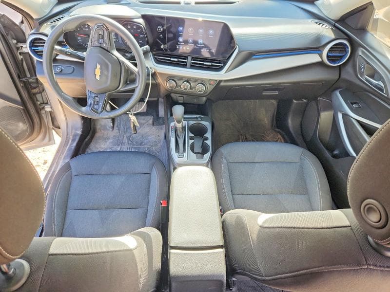 2024 CHEVROLET TRAX LS 8
