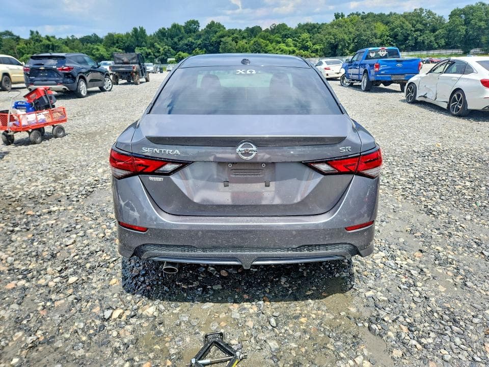 2021 NISSAN SENTRA SR 6