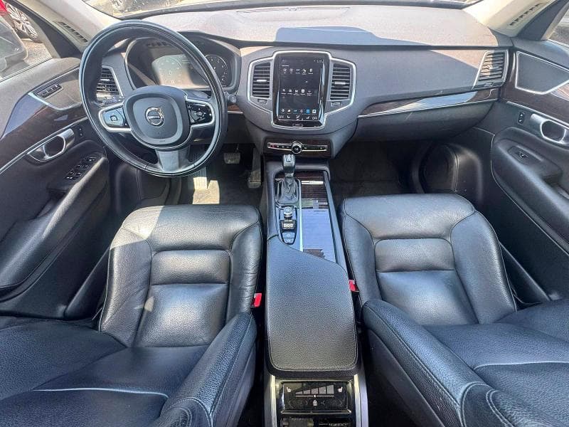 2019 VOLVO XC90 T6 MOMENTUM 9