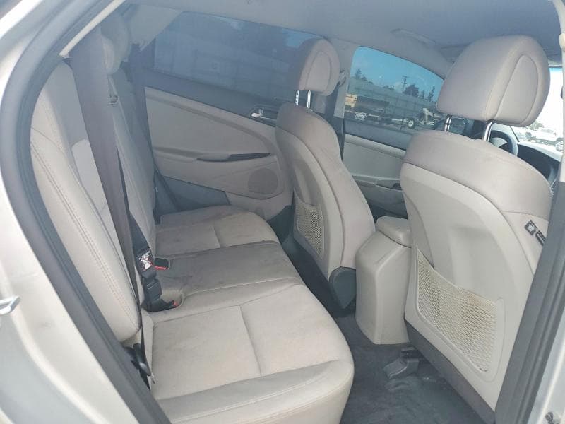 2018 HYUNDAI TUCSON SEL 10
