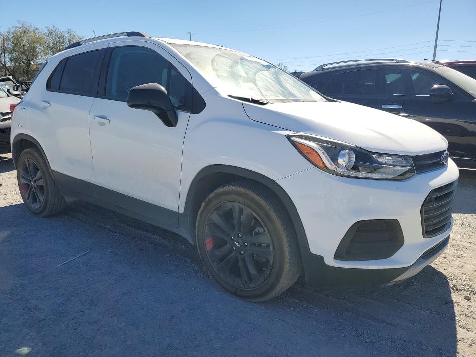2020 CHEVROLET TRAX 1LT 4