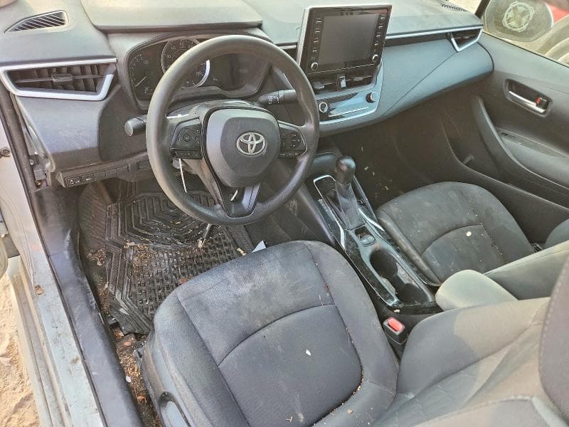 2020 TOYOTA COROLLA LE 8