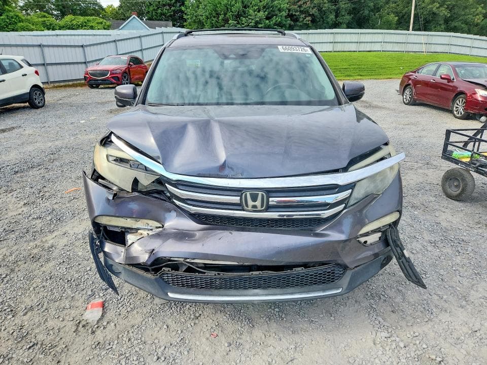 2017 HONDA PILOT TOURING 5