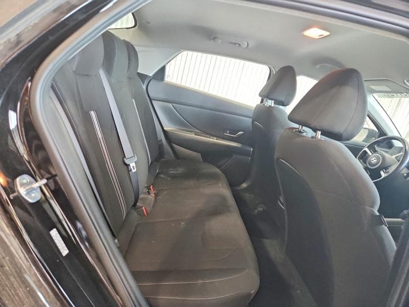 2023 HYUNDAI ELANTRA SEL 10