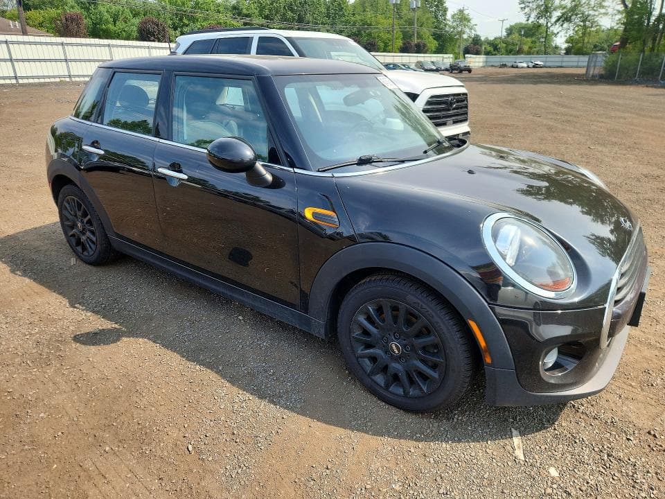2019 MINI COOPER 4