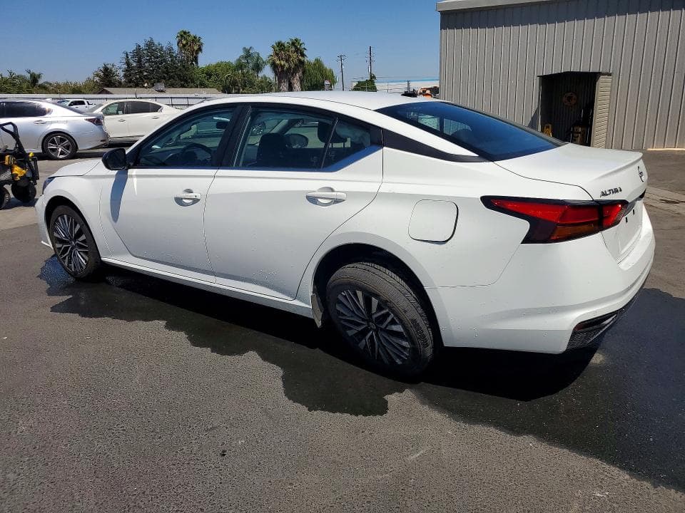 2026 NISSAN ALTIMA SV 2