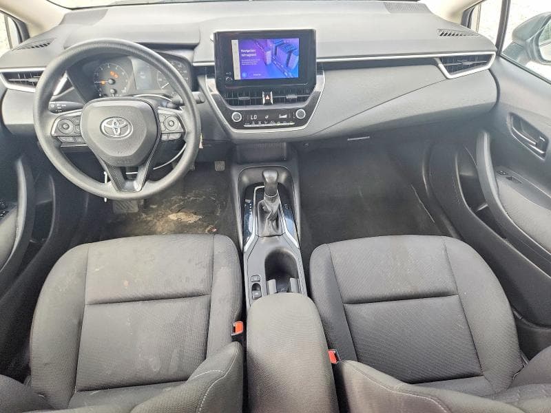 2024 TOYOTA COROLLA LE 8