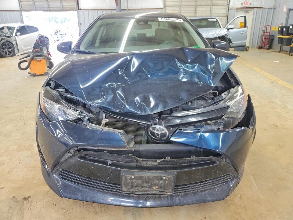 2017 TOYOTA COROLLA LE 5
