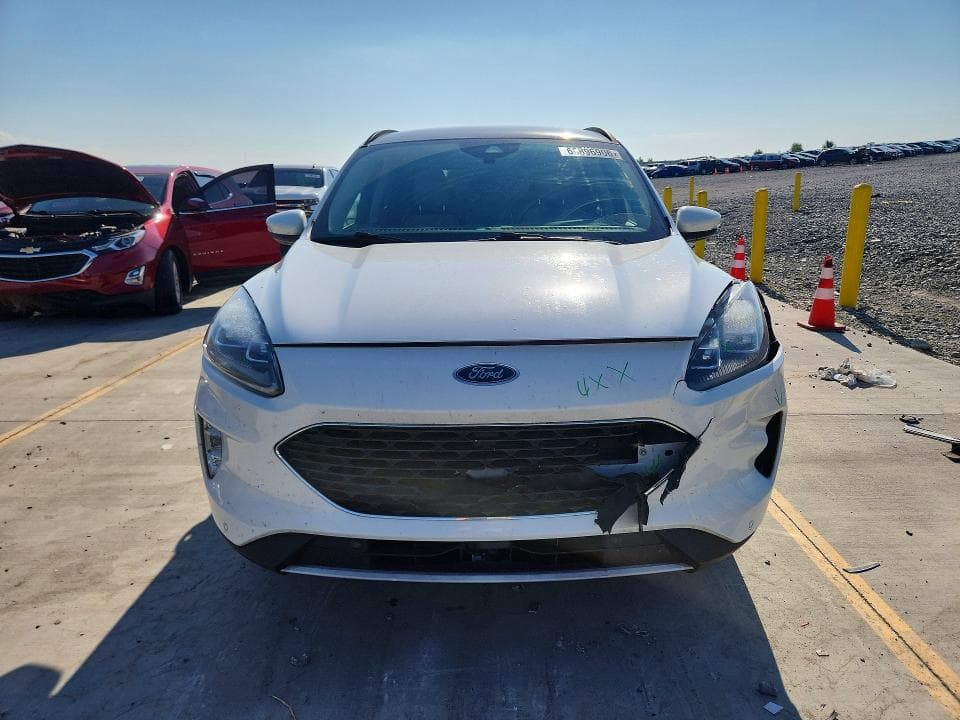 2020 FORD ESCAPE TITANIUM 5