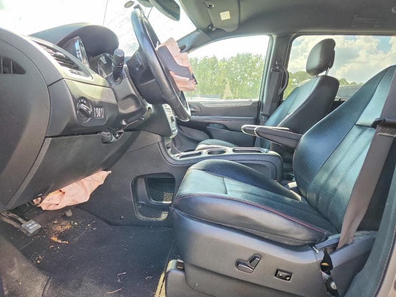 2018 DODGE GRAND CARAVAN GT 7