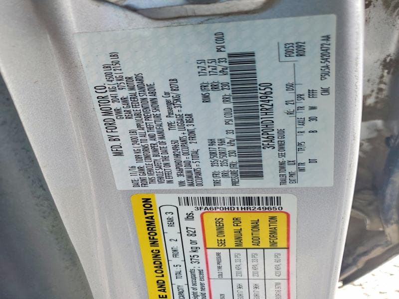 2017 FORD FUSION SE 12