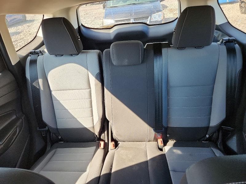 2017 FORD ESCAPE S 10