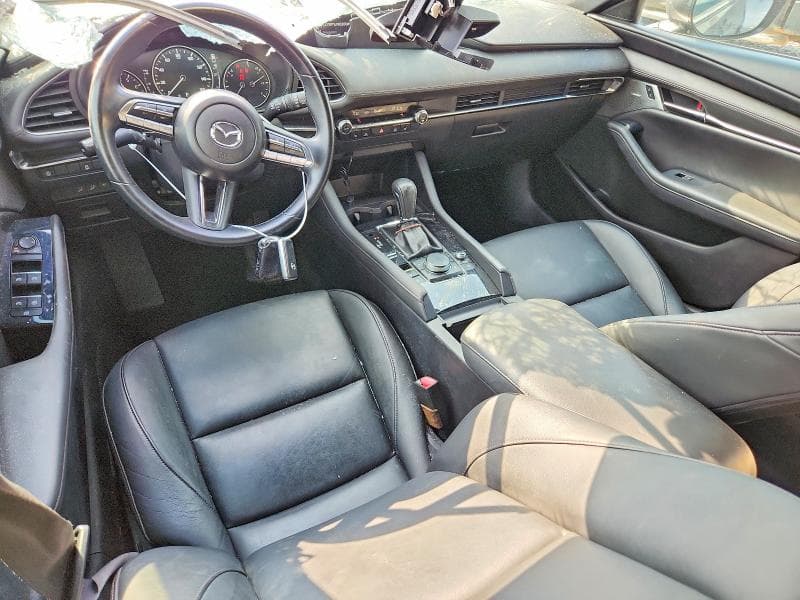 2020 MAZDA 3 PREMIUM 8