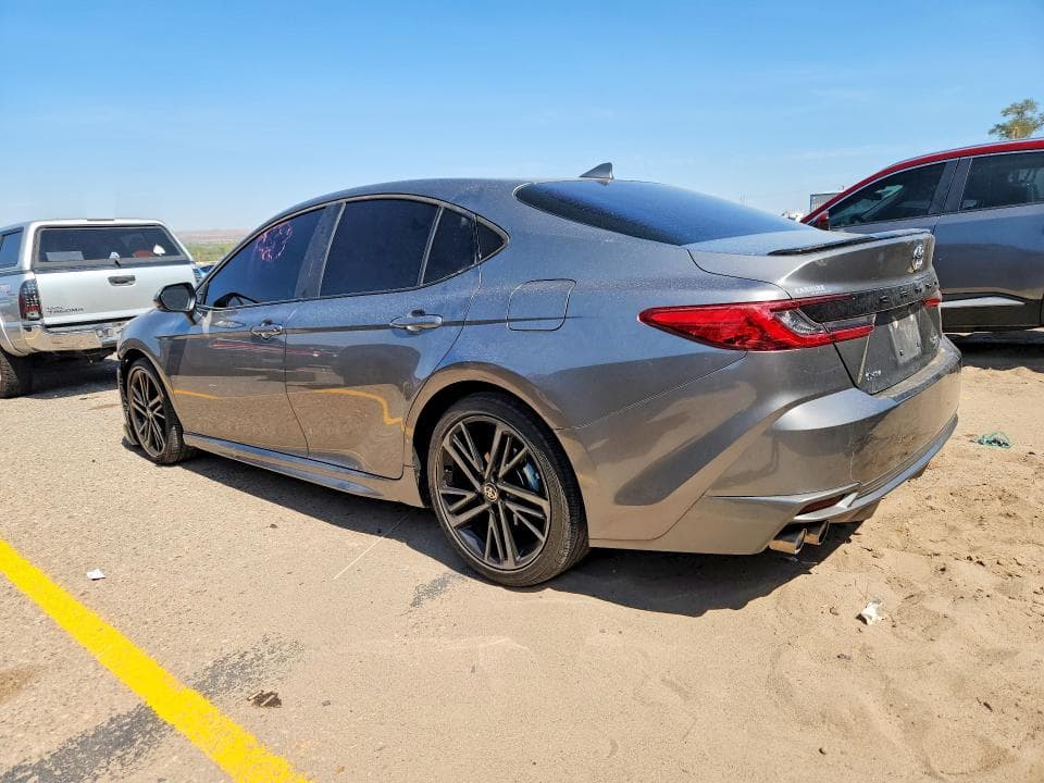 2025 TOYOTA CAMRY XSE 2