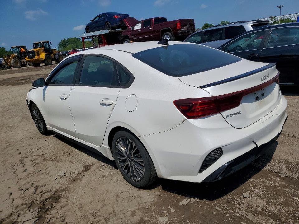 2023 KIA FORTE GT LINE 2