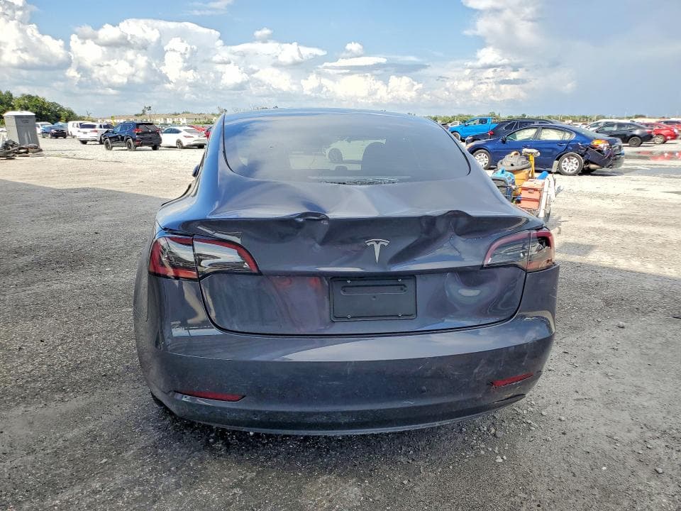 2023 TESLA MODEL 3 6